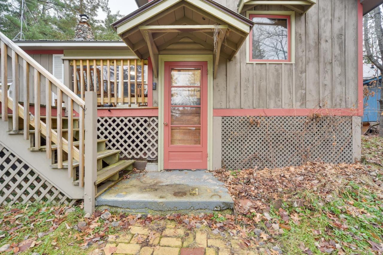 Secluded Wisconsin Cottage With Nearby Lake Access Solon Springs Exteriör bild