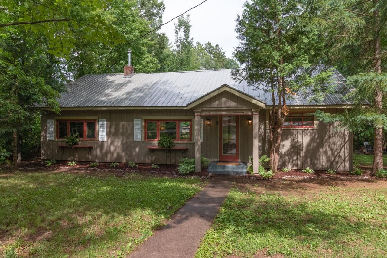 Secluded Wisconsin Cottage With Nearby Lake Access Solon Springs Exteriör bild